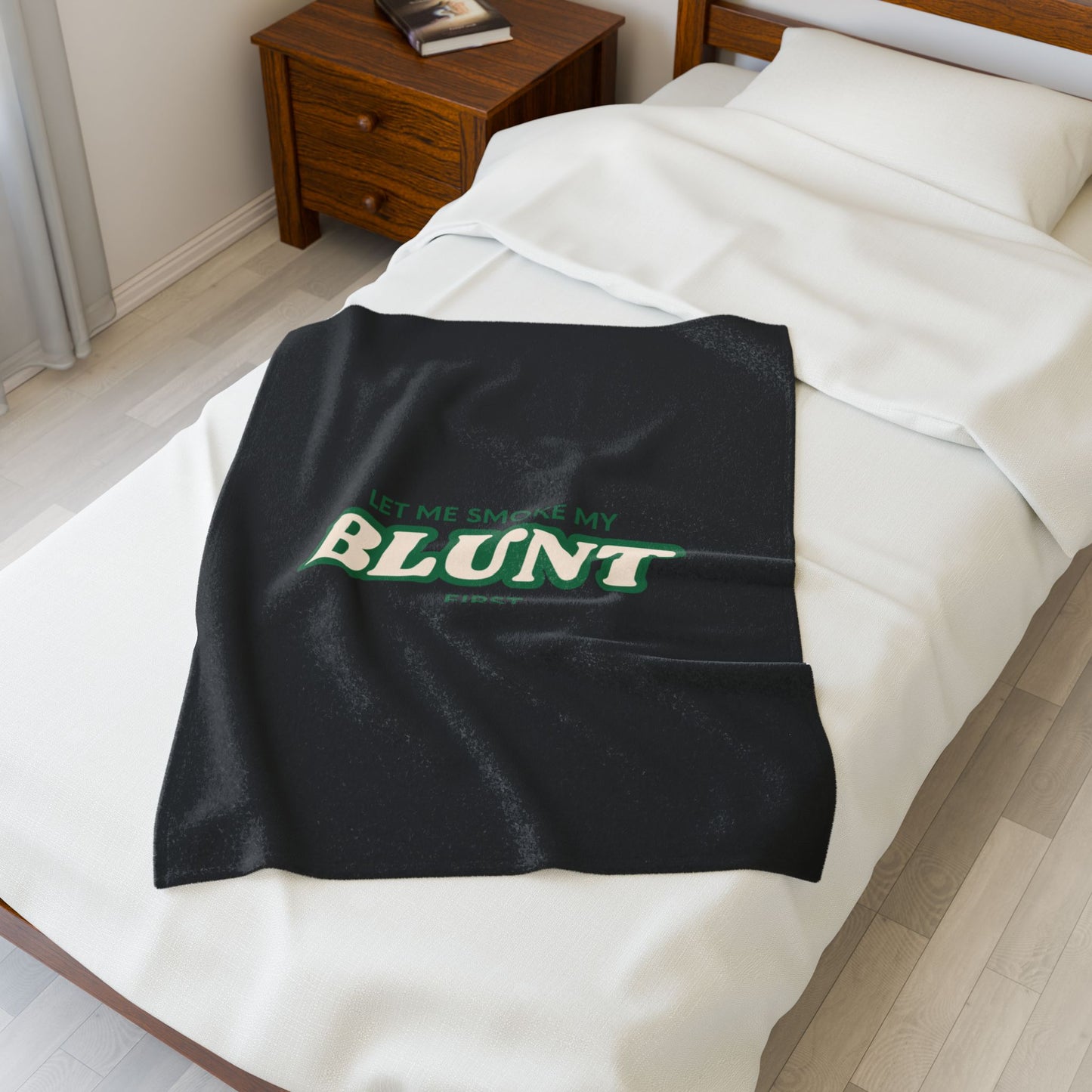 “Let Me Smoke” Cozy Plush Blanket : Black