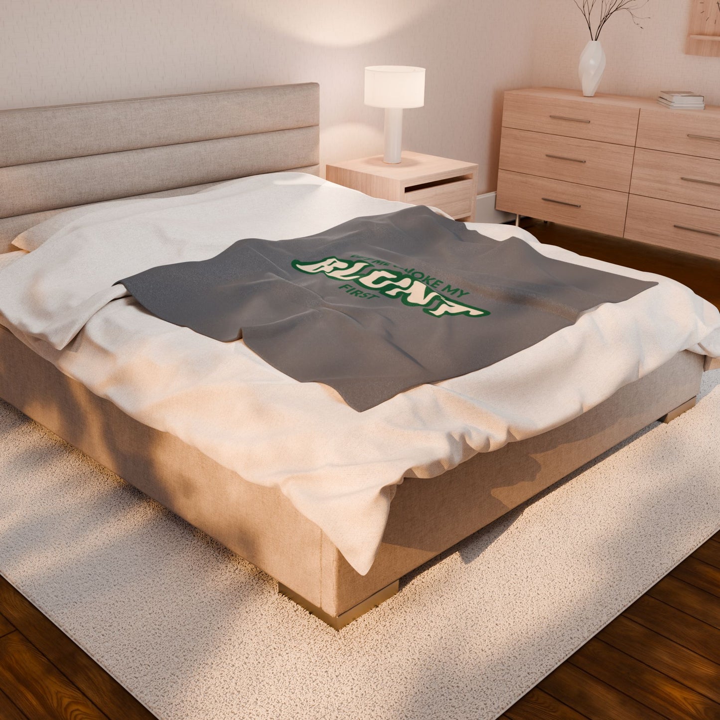 “Let Me Smoke” Cozy Plush Blanket : Grey
