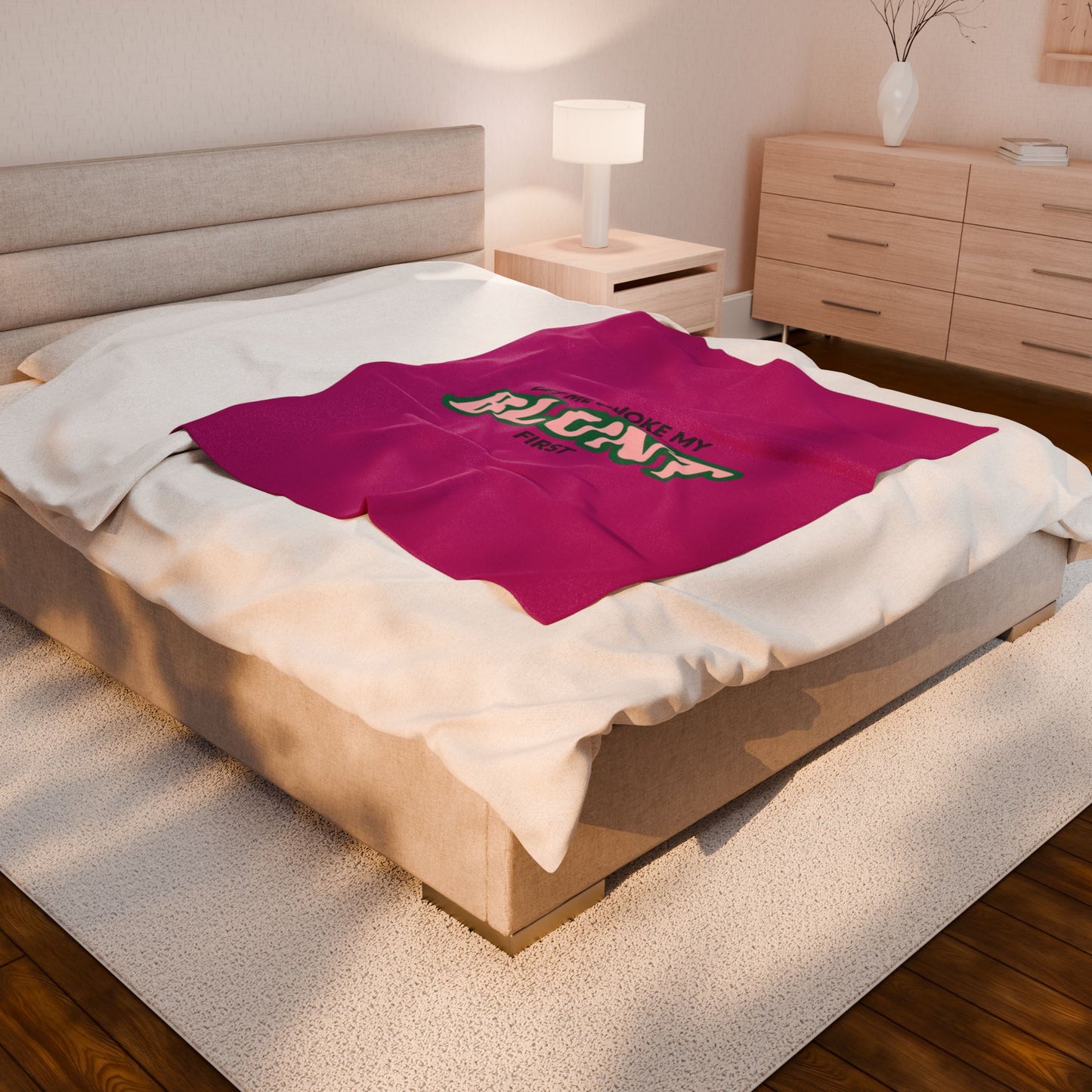 “Let Me Smoke” Cozy Plush Blanket : Pink