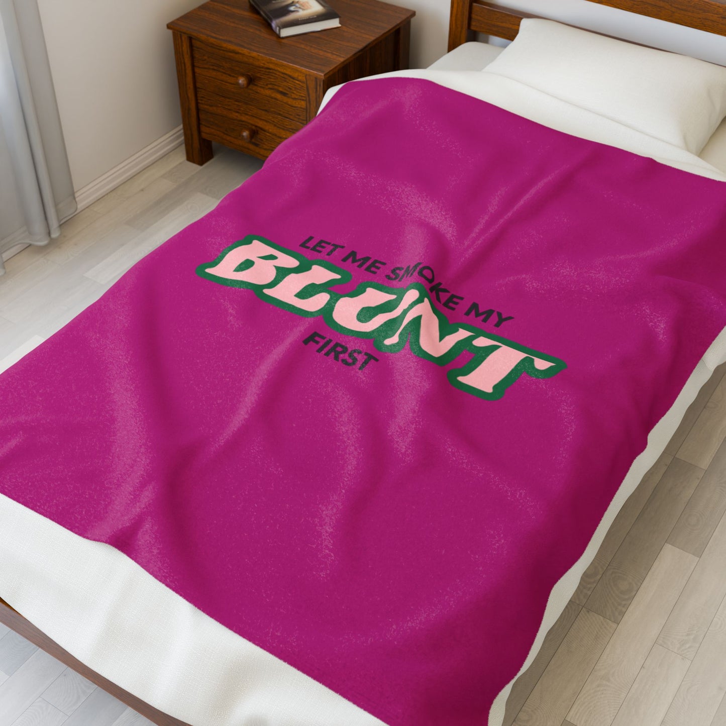 “Let Me Smoke” Cozy Plush Blanket : Pink