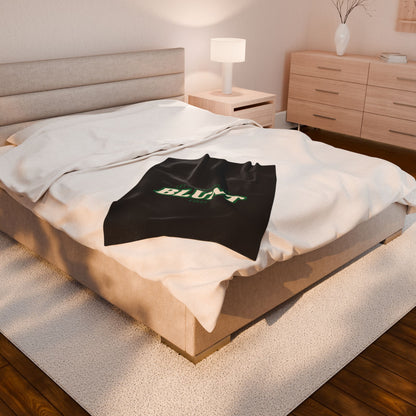 “Let Me Smoke” Cozy Plush Blanket : Black